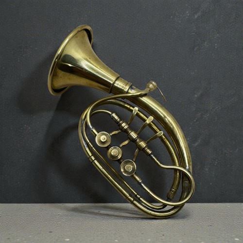 Oriental rolled horn magi - rolled,